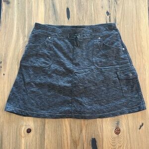 Kuhl Skort. Heather Black.